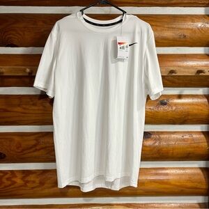 Nike Men's Classic White Tee
